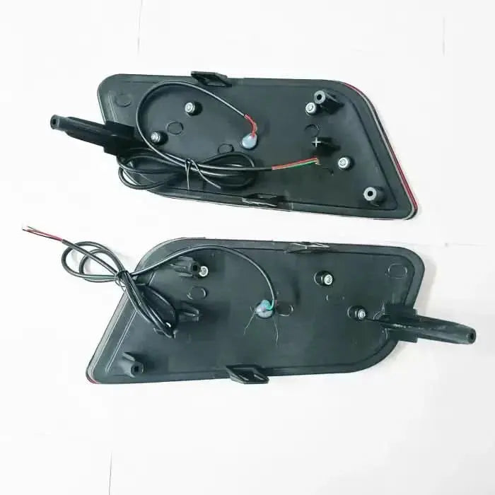 Ford Endeavour 2015 Onwards Rear Reflector Light With Matrix Function - Sahiba Car