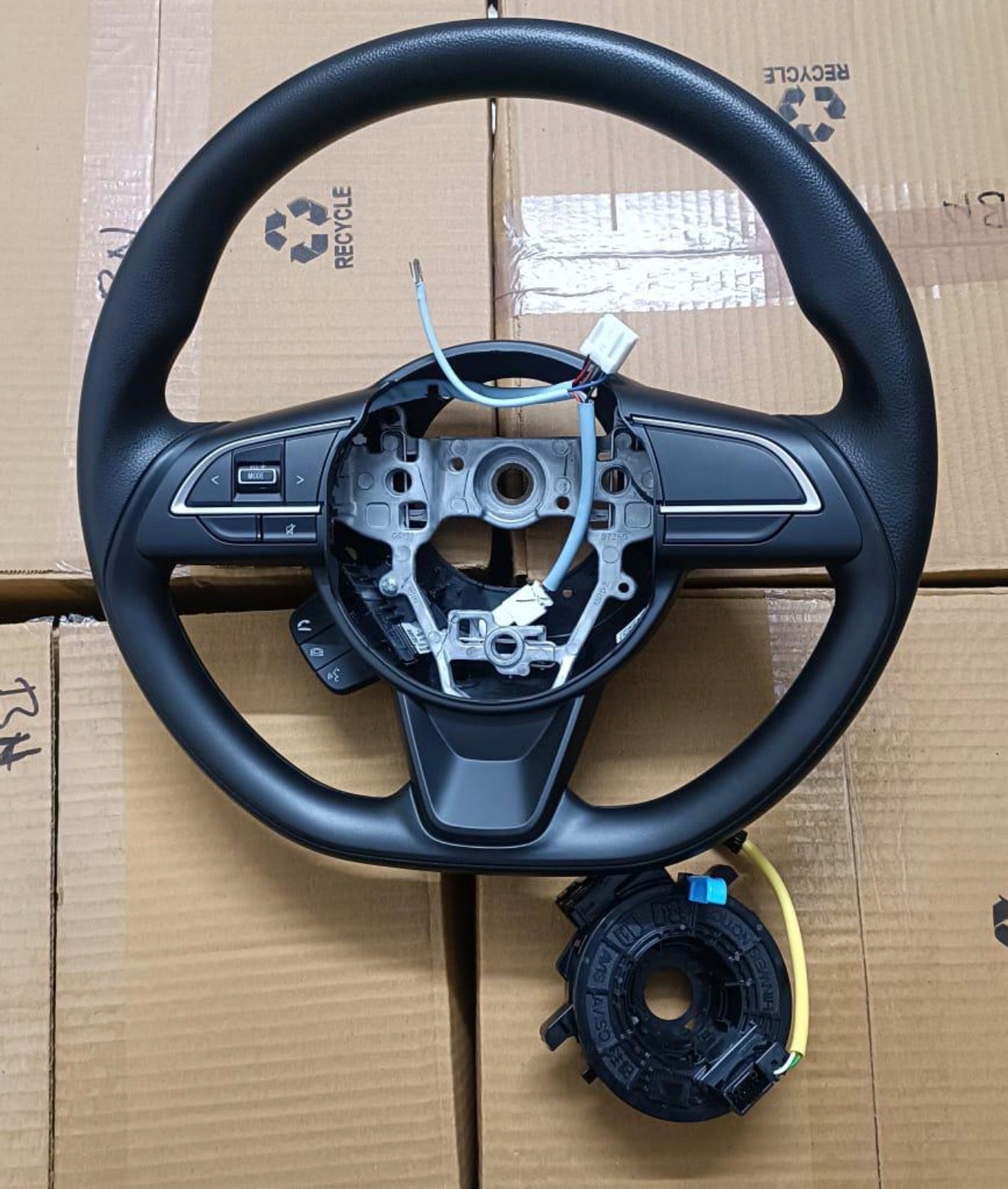 Delta model steering with hub for Maruti cars